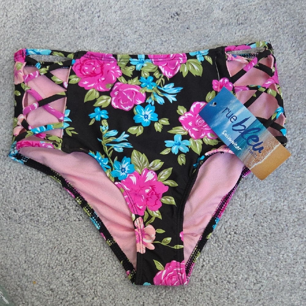 🌻4 For $20🌻Rue21 Black Floral High-Waisted Bikini Bottoms